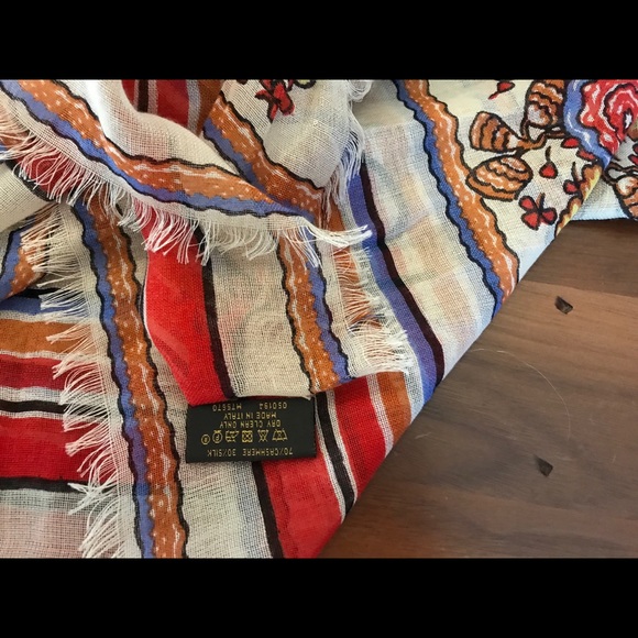 Louis Vuitton shawl - Picture 4 of 7